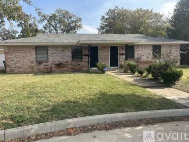 Main picture of 2521 Normont Cir