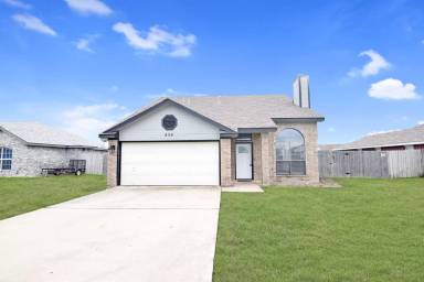 Main picture of 808 James Loop