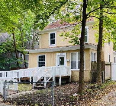 Main picture of 3023 Sheridan Ave N