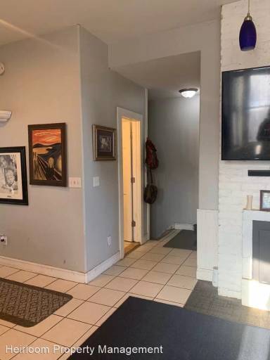 Main picture of 1632 London Rd