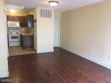 Main picture of 229 E 14th St