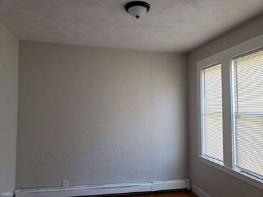 Main picture of 334 Medford St
