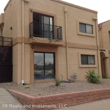 Main picture of 1030 N Martin Ave