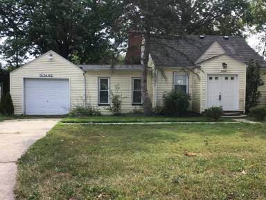 Main picture of 22640 Colgate St
