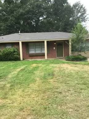 Main picture of 709 Center St