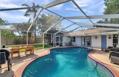 Main picture of 2873 Sarah Dr