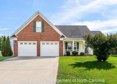 Main picture of 205 Van Buren Dr