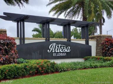 Main picture of 11457 SW 253rd St