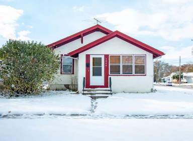 Main picture of 1044 16th St N