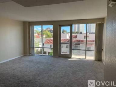 Main picture of 899 Kettner Blvd