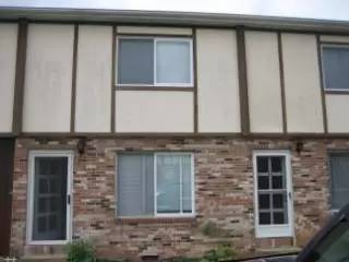 Main picture of West Whitehall, 820 - B3