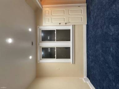 Main picture of 4681 Harding St