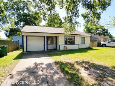 Main picture of 1343 Hiller St