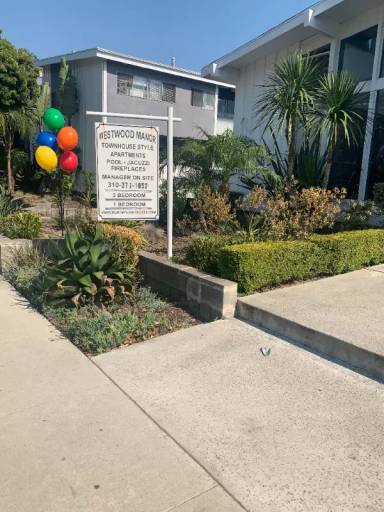 Main picture of 4024 Emerald St