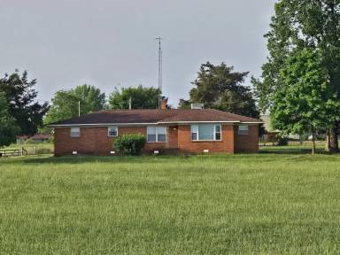Main picture of 6610 Walcott Rd