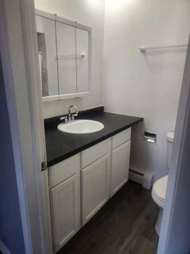 Main picture of 3819 Warren Ave