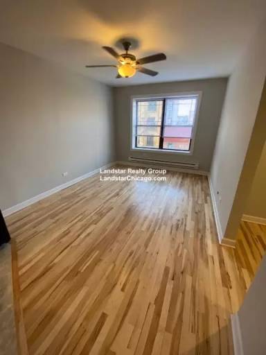 Main picture of 1023 W Argyle St