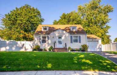 Main picture of 65 Alison Rd