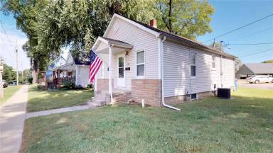Main picture of 334 S Jefferson Ave