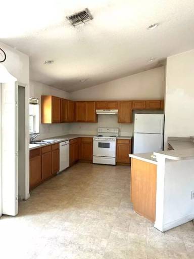 Main picture of 3155 Mapleshade St