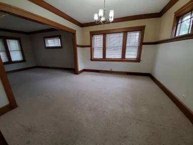 Main picture of 2423 20th St