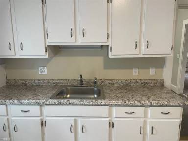 Main picture of 72 Vernon St