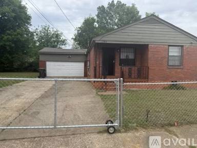 Main picture of 1347 Stonewall St