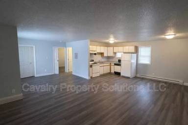 Main picture of 5703 Nicollet St