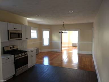 Main picture of 172 Powder House Blvd