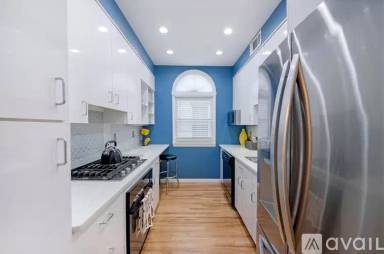 Main picture of 84 Avenue A