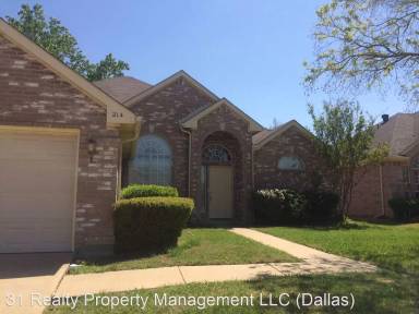 Main picture of 214 E Lynn Creek Dr