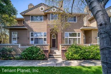 Main picture of 524 Mill River Ln