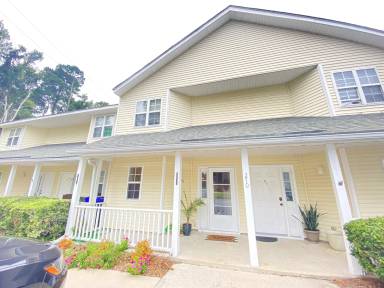 Main picture of 270 Stefan Dr