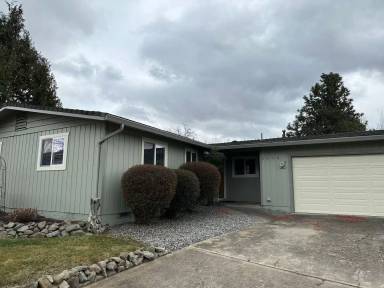 Main picture of 2948 Seckel St