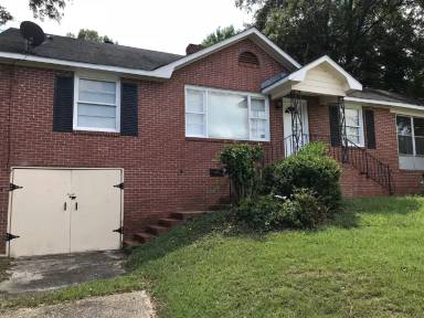 Main picture of 4372 Macon Rd