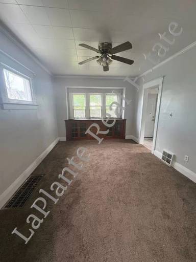 Main picture of 1014 Berdan Ave