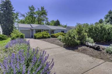 Main picture of 2776 S Dahlia St