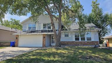 Main picture of 310 Stone Hedge Dr NW