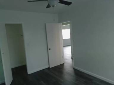 Main picture of 1002 W Flora St