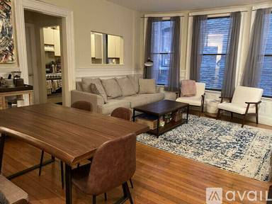 Main picture of 362 Commonwealth Ave