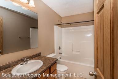 Main picture of 304 Topaz Pl