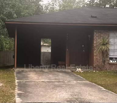 Main picture of 991 Live Oak Dr