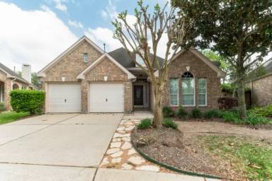 Main picture of 5213 Cottonwood Creek Ln