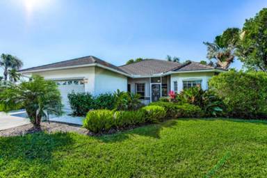 Main picture of 7006 Falcons Glen Blvd