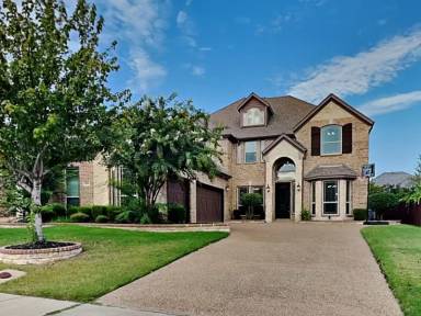 Main picture of 1009 Spinks Ct