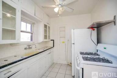 Main picture of 4320 1/2 Jack St