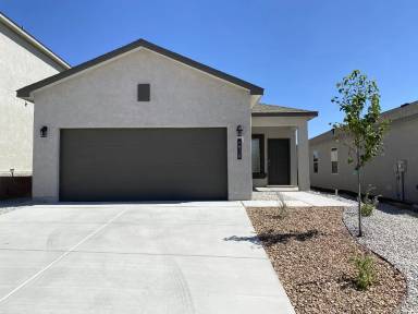 Main picture of 4838 Mount Salas St NE