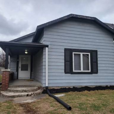Main picture of 2315 W Morris St