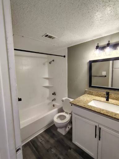 Main picture of 416 Summit Ave