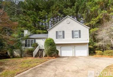 Main picture of 1208 W Wylie Bridge Rd
